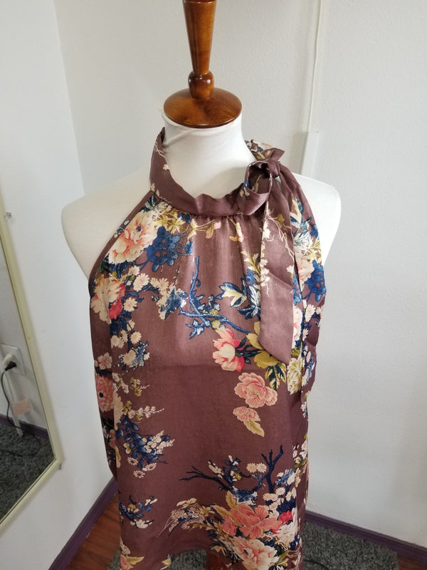 Mauve floral blouse plus size only