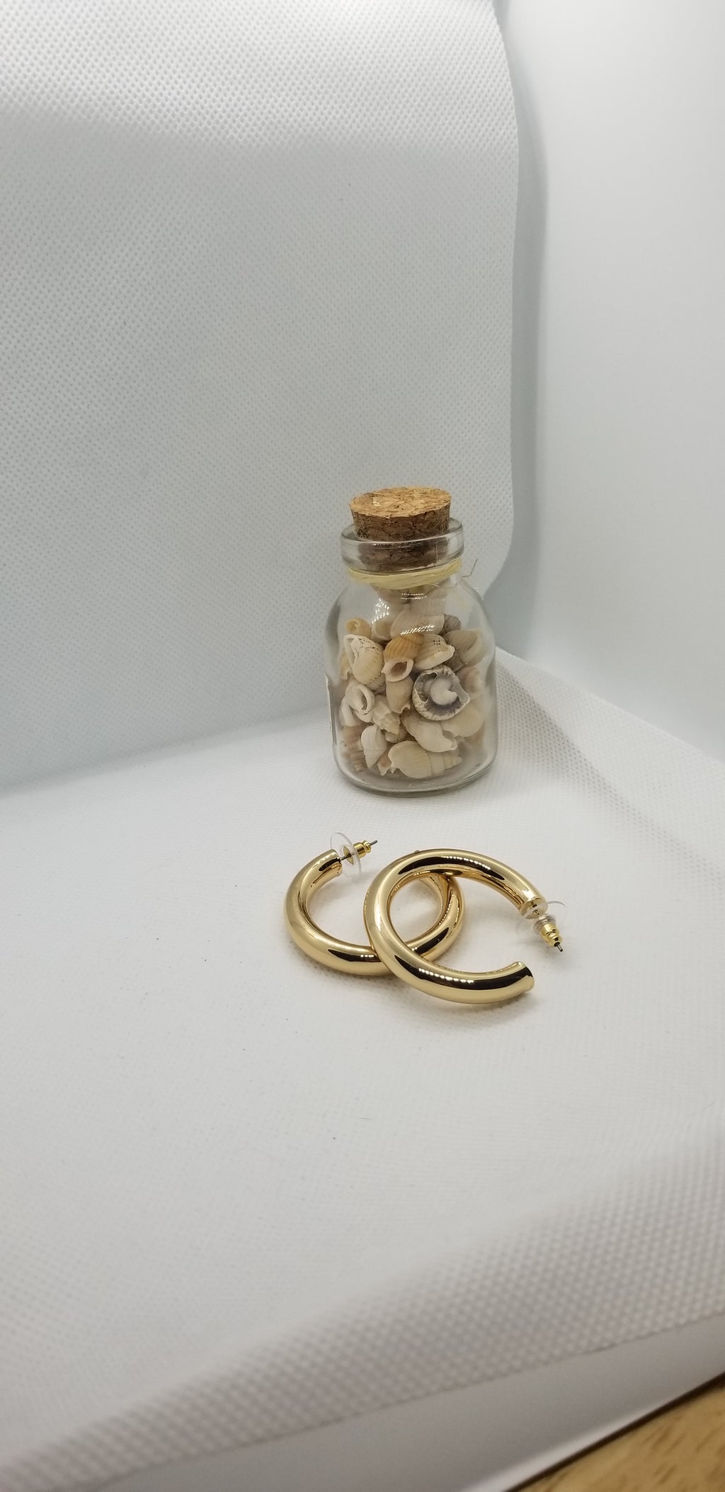 Jazmine hoop earrings