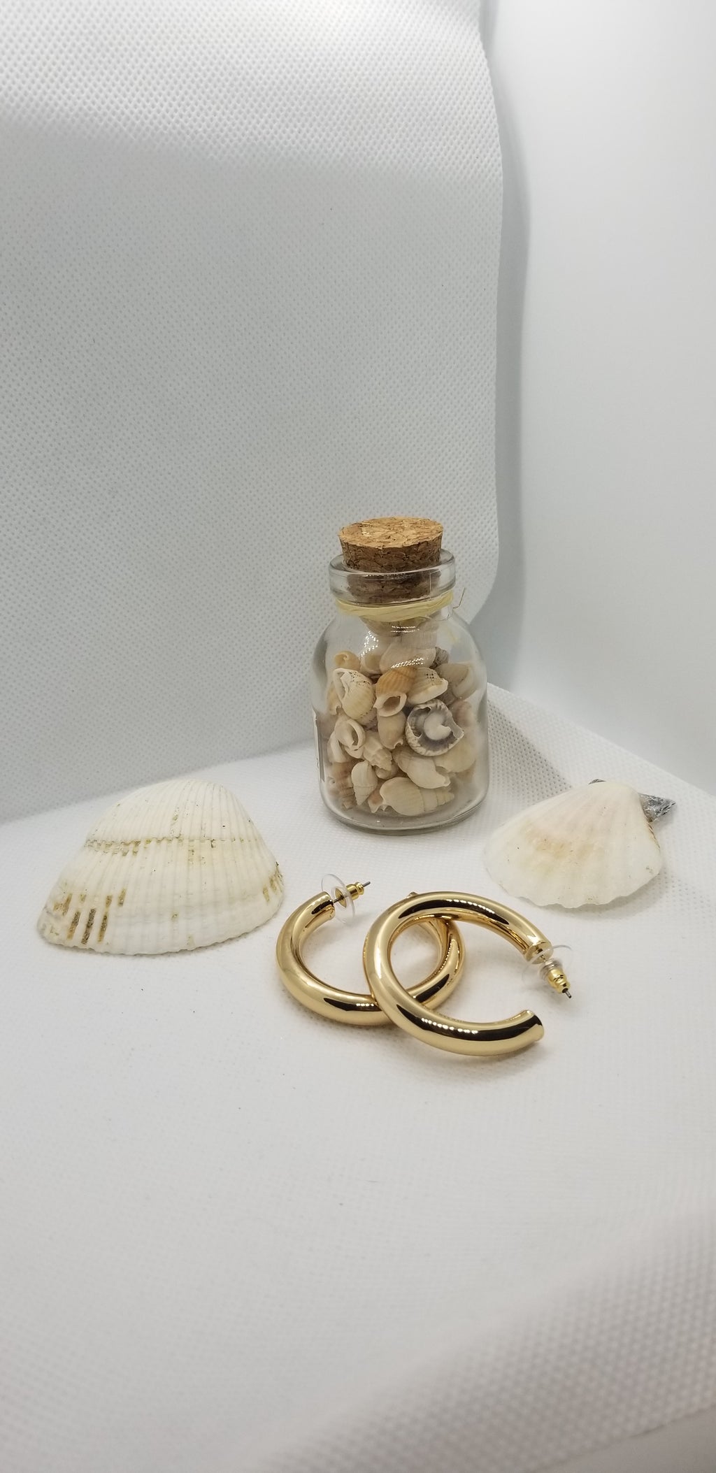 Jazmine hoop earrings