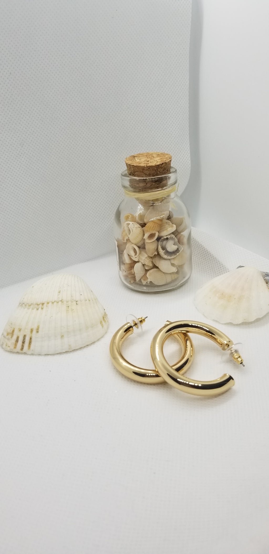 Jazmine hoop earrings