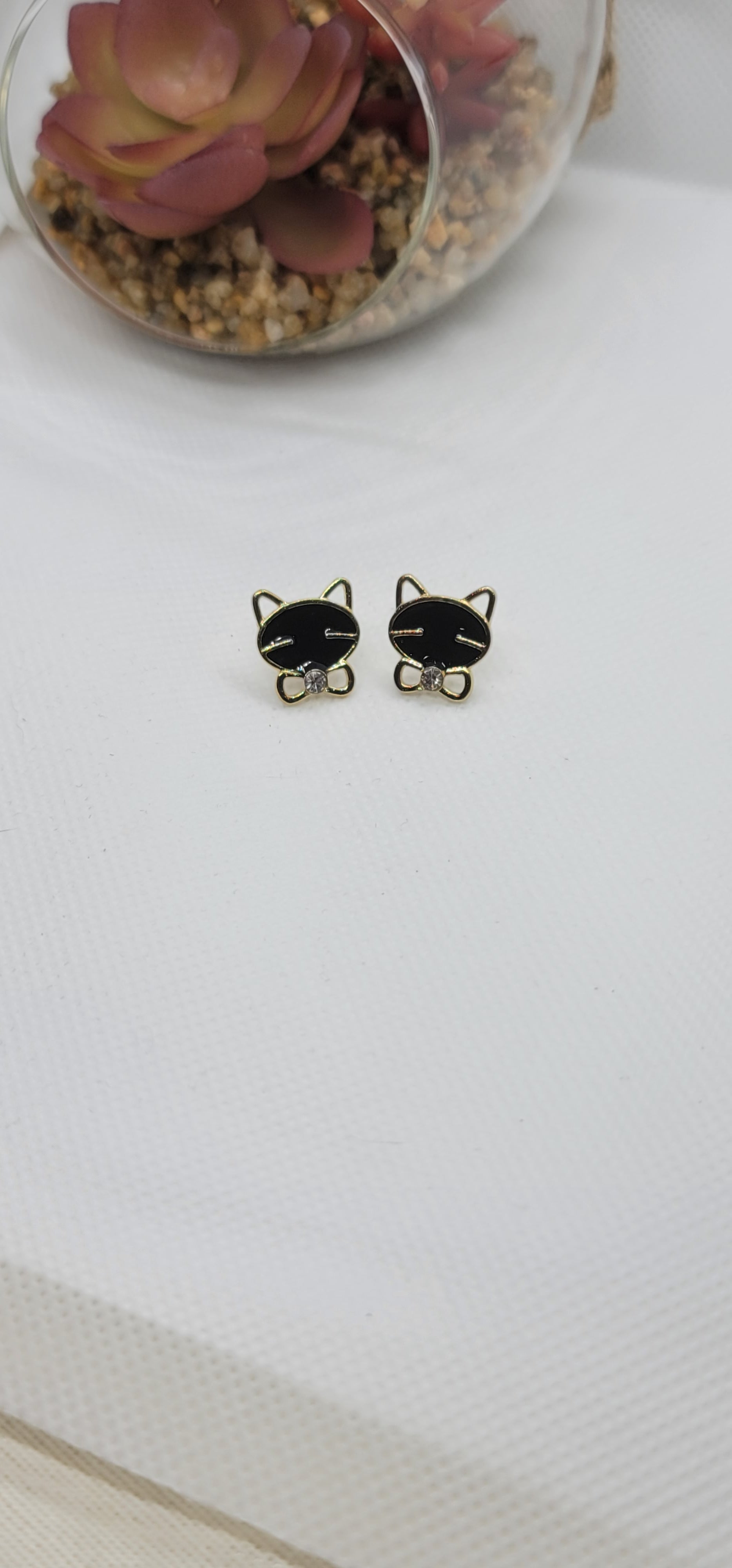 Black cat earrings