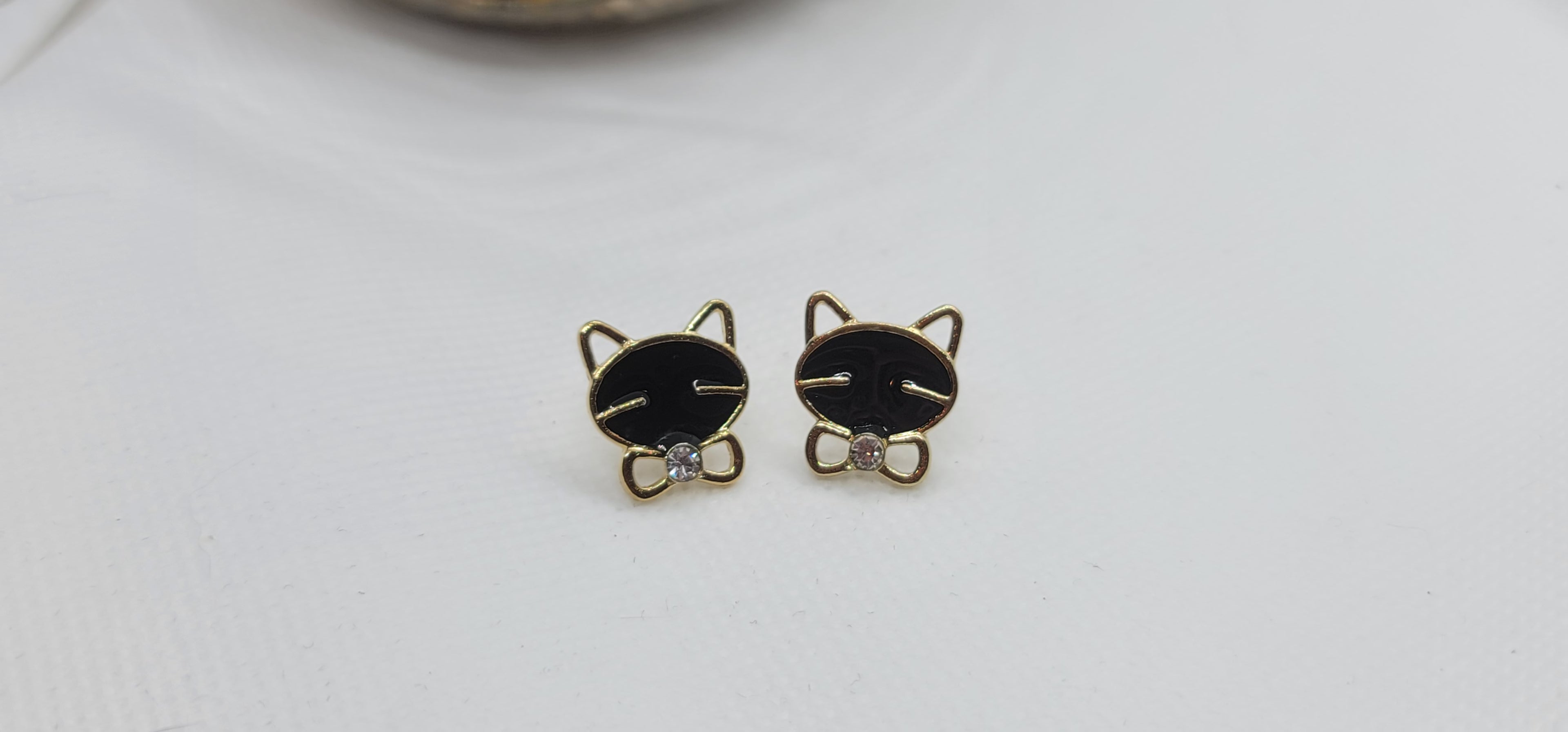 Black cat earrings