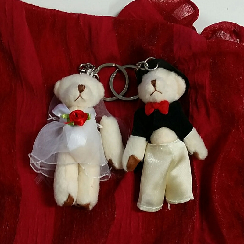 Groom and bride key chains