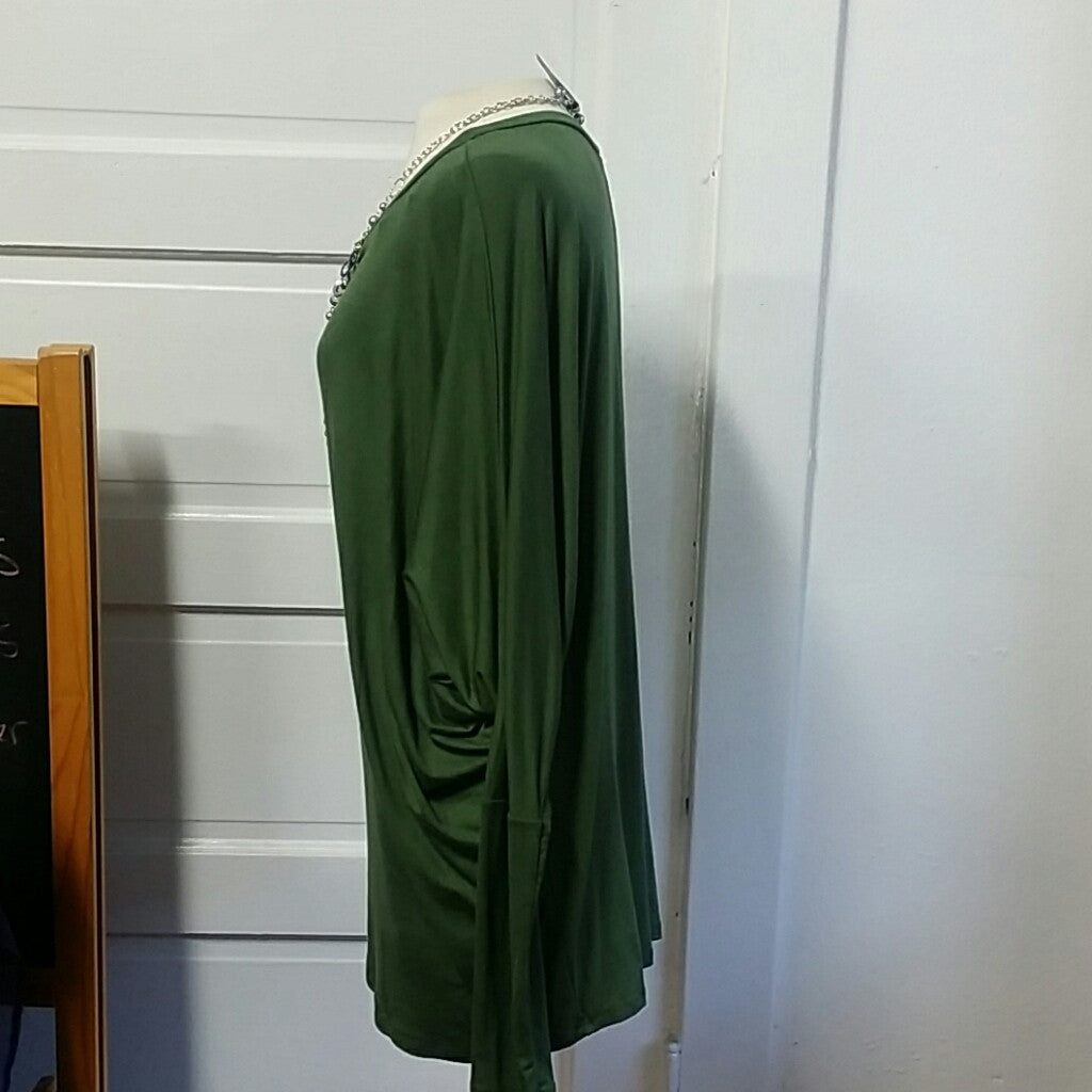 Hunter green long sleeve blouse
